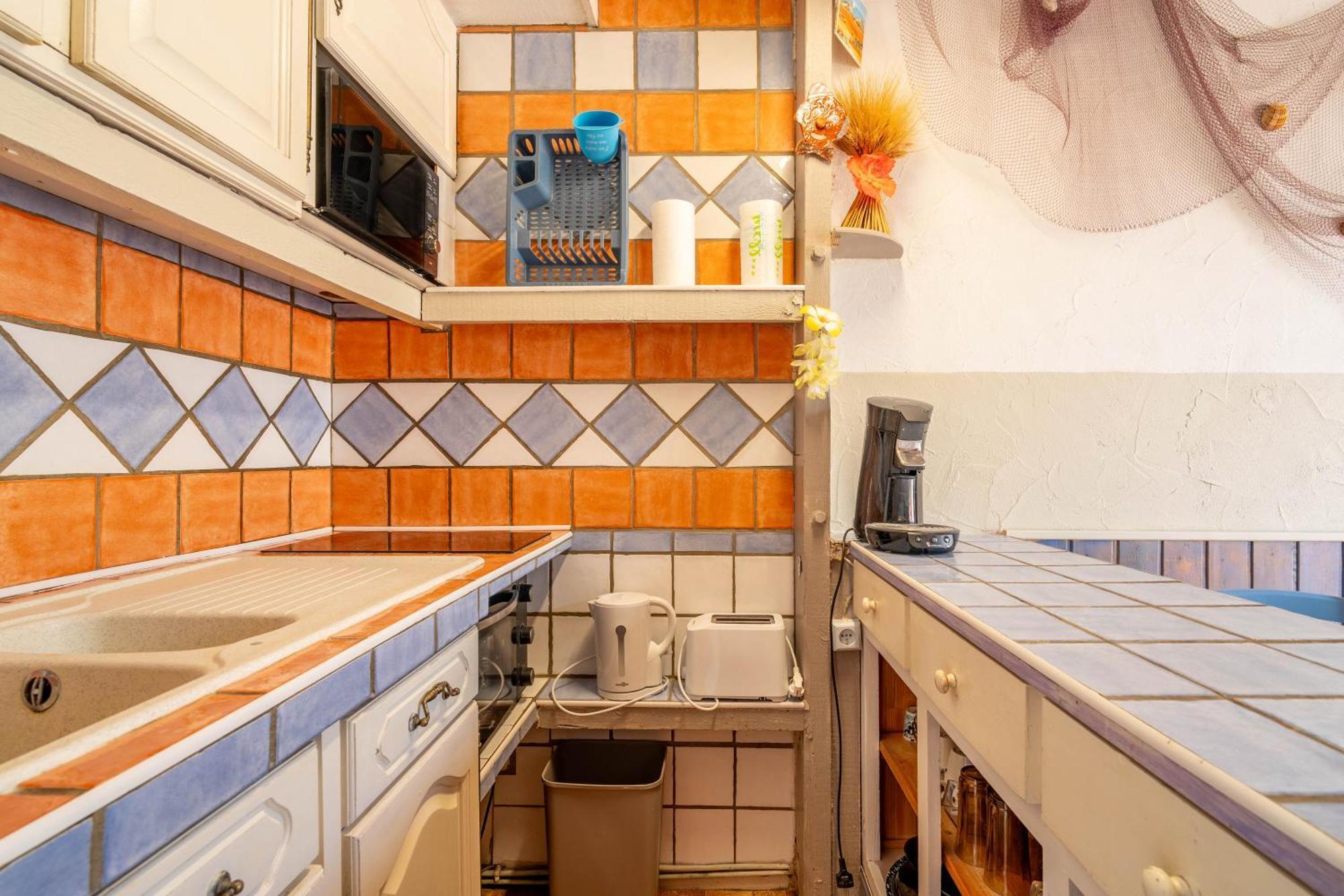 Maison Fleurynes Фльори Екстериор снимка